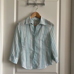 Banana Republic XS Semi-Sheer Blouse